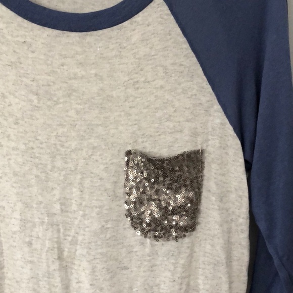 CUTE super stretchy raglan top - Picture 2 of 4